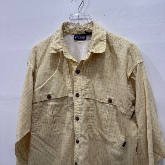 Patagonia Yellow Grid Print Long Sleeve Button Down Shirt Large *flawed* - Picture 3 of 9